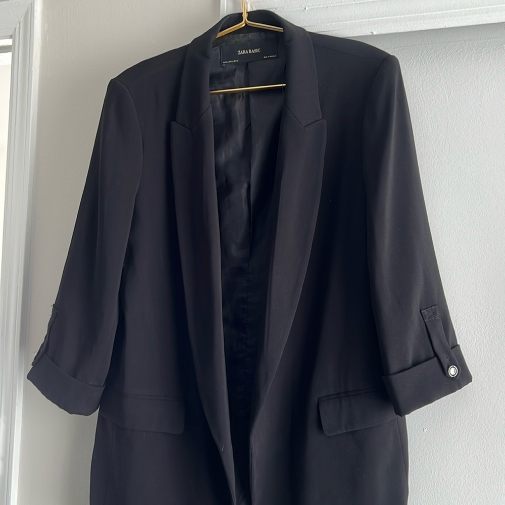 Zara basic black blazer.